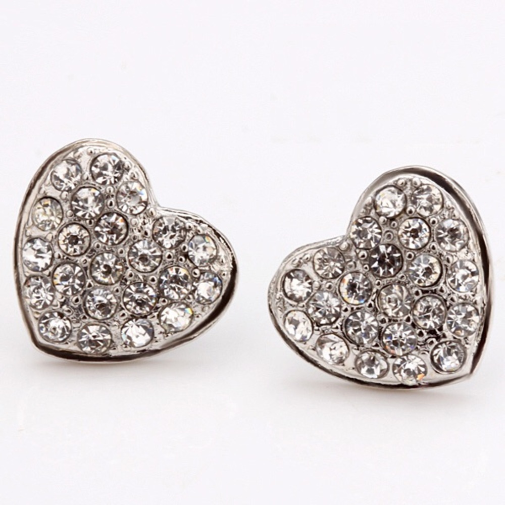 3X HP🎉18K PP Crystal heart stud - Picture 3 of 6